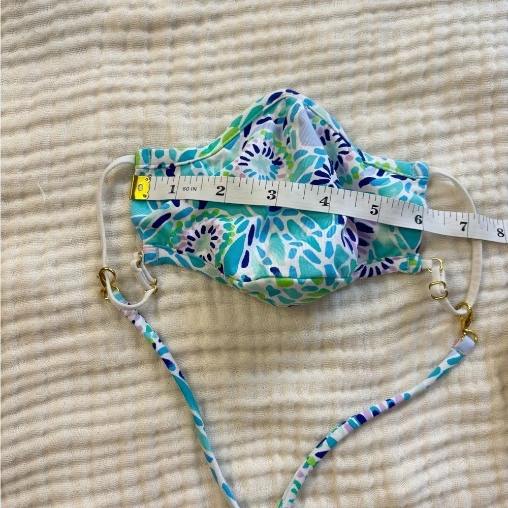 Lilly Pulitzer mask and lanyard